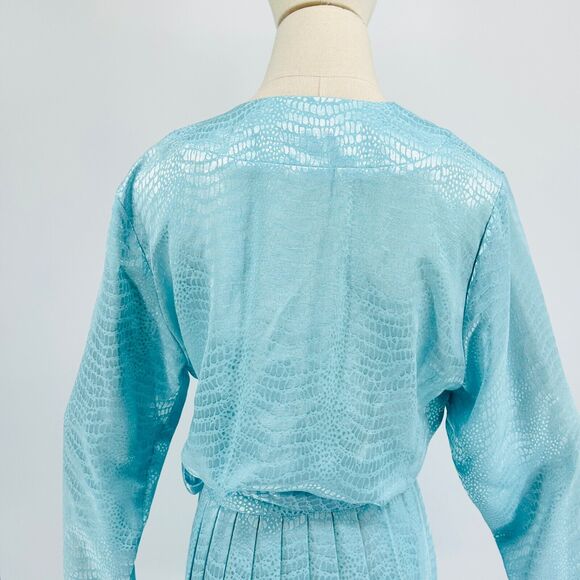 Vintage 80s Argenti Petites Pastel Blue Aqua Snake Print Wrap Dress - Picture 5 of 8